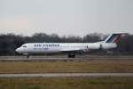 Fokker 100 F-GPXI der Air France nach der Landung in Hamburg Fuhlsbttel am 14.03.09 