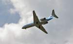 Fokker 70 PH-KZP der KLM-Cityhopper im Anflug auf Dus - 07.06.2010