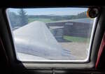 Blick aus einem der Fenster der IL-14 DM-SAB der Interflug am 15.05.2024 im Flugzeugmuseum Cämmerswalde (Erzgeb.).