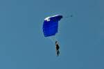 Fallschirmspringer am Flugplatz Leutkirch - 15.07.2011