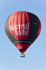 Private, OO-BHQ, Ultramagic, N-250, 22.01.2017, Chateau d´Oex, Switzerland 


