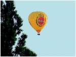 Ohne Bier (oder??) ist dieser Ballon an unserem Balkon vorbeigekommen, am 11.06.07.