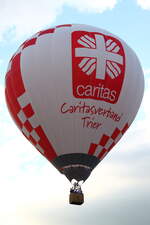 Heißluftballon D-OCVT, Schroeder Fire Balloons G30/24. Ballonfestival Rheinaue Bonn am 11.06.2022.