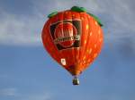 Start bei der Warsteiner Internationalen Montgolfiade 2008 am 9. September. (D-OGSE Baujahr 1999, Hllengewicht 165 kg, Hllenhhe 25 Meter + 5 Meter Stengel)