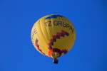 Heißluftballon (D-OSUN) des Ballonteams Usadel über Neustrelitz. 20.05.2014