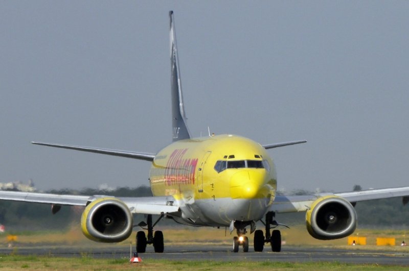 TUIfly_733_D_AGEE_15.08.09 TXL