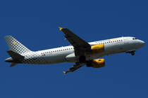 EC-KRH Airbus A320-214 08.05.2016