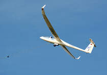 DG-1000, D-0697 beim Windenstart in Wershofen - 03.09.2016