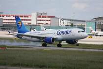 Reg.: D-AICN Hersteller: AIRBUS Typ: 320-214 Serien Nr.: 1968 Baujahr: 2003 Test Reg.:F-WWDB Erstflug: 26.02.2003 fotografiert am 30.05.2009 am Flughafen Stuttgart.