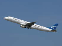 Montenegro Airlines; 40-AOB. Flughafen Dsseldorf. 16.07.2009.