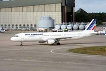 Air France A 321-211 F-GTAD bei der Ankunft auf dem Flughafen Berlin-Tegel am 26.07.2009