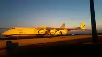 Die ADB Antonov AN 225 MRIJA, UR-82060 am Morgen des 8.5.2018 in Leipzig/Halle (LEJ).