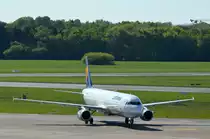 Lufthansa Airbus A321-200 D-AIDT nach der Landung am Airport Hamburg Helmut Schmidt am 05.05.18