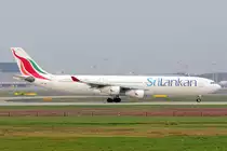 SriLankan Airlines, 4R-ADE, Airbus A340-313X, msn: 367, 29.September 2011, MXP Milano Malpensa, Italy.