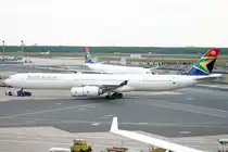 South African Airways, ZS-SNA, Airbus A340-642, msn: 410, 18.Mai 2005, FRA Frankfurt, Germany.