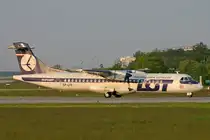 Eurolot, SP-LFE, ATR 72-202, msn: 328, 19.Mai 2005, FRA Frankfurt, Germany.
