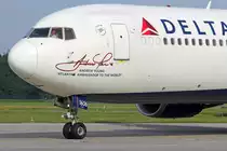 Delta Air Lines, N16065, Boeing 767-332ER, msn: 30199/755,  Andrew Young , 06.Juli 2019, ZRH Zürich, Switzerland.