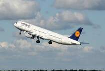 Lufthansa A 321-231 D-AISI  Bergheim  beim Start in Berlin-Tegel am 12.09.2009