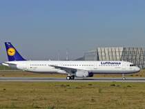 Lufthansa A321-200 am 20.10.2009 bei Airbus in Hamburg.