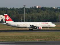 Swiss A 320-214 HB-IJK nach der Landung in Berlin-Tegel am 20.09.2009