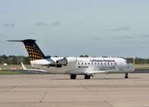 Regional Jet CRJ-200LR der Lufthansa-Regional (Eurowings) - D-ACRH - rollt zur Startbahn in D�sseldorf - 09.10.2009