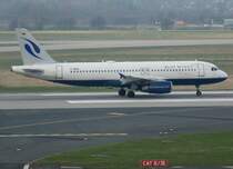 Blue Wings, D-ANNJ, Airbus A 320-200, 2009.03.17, DUS, Dsseldorf, Germany