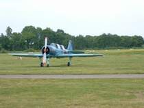 yakolev yak-52 Oldenburg-Hatten am 20.5.07