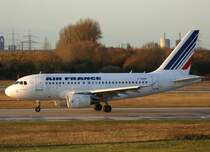 Air France, F-GUGF, Airbus A 318-100, 2009.11.14, DUS, Dsseldorf, Germany