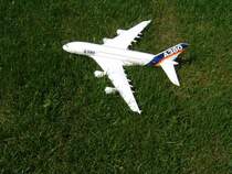 Airbus A380 Modellflugzeug am 8.7.07