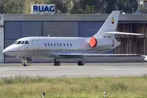 Starjet, HB-IAW, Dassault, Falcon 2000, 04.10.2009, LUG, Lugano, Switzerland 


