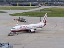 D-ABAS(Air Berlin) wird nun zum Abflug bereit gemacht, dieses Flugzeug folg nach Monastier(Tunesiern). Aufgenommen am 3.Juli 2007