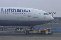 Airbus A330-300  Minden  beim Push-back in Frankfurt am Main am Samstag, den 6. Februar 2010