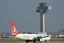 Turkish Airlines, Boeing B 737-8F2, TC-JVS, BER, 08.03.2024