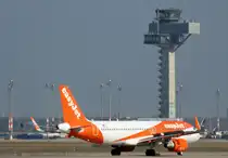 Easyjet Europe, Airbus A 320-214, OE-IVR, BER, 08.03.2024