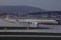 Etihad Airways, A6-XWA, Airbus A350-1041, msn: 315, 01.April 2024, ZRH Zürich, Switzerland.