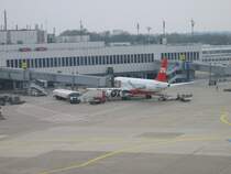 Bayer Leverkusen Boeing 737-800 am Dsseldorfer Flughafen