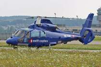 Swift Copters, Arospatiale AS-365N1 Dauphin 2  kurz nach der Landung am Heliport, (ZRH 18.7.2007)