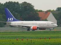 SAS Boeing 736 LN-RRX 14.09.2007 Berlin TXL vor Runway 26L