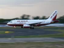 Air Berlin A 319 D-ABGC takeoff in der D�mmerung Berlin TXL Runway 26L 03.09.2007