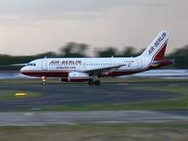 Air Berlin A 319 D-ABGC takeoff in der D�mmerung Berlin TXL Runway 26L 03.09.2007