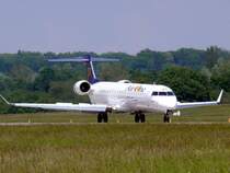 Air One CRJ 900 landet in Z�rich auf der Runway 14