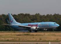 Home sweet home...nach ruhigem Flug setzt die D-AHFB in K�ln auf. Das Foto stammt vom 22.09.2007