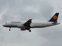 Lufthansa; D-AIZD. Airbus A320-214. Flughafen Frankfurt/Main. 25.09.2010.