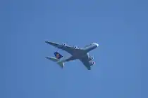 �berflug des neuen A380 der Lufthansa �ber Karlsruhe am 28.08.2010