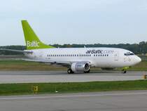 Air Baltic 735 YL-BBD Berlin TXl 16.09.2007