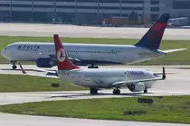 Turkish Airlines 
Boeing 737-8F2 
TC-JFO 
STR Stuttgart [Echterdingen], Germany
06.09.10