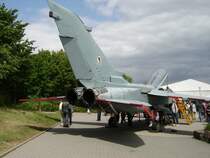 Ein Tornado Kampfjet in Oberursel auf den Hessentag am 18.06.11