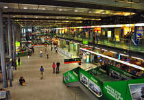 Ankunfthalle B des K�lner Flughafens - 05.06.2011