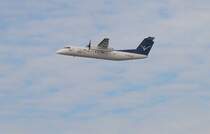 InterSky De Havilland Canada DHC-8-300 (DHC83) OE-LSB ist gestartet als Flug 3L 363 nach Friedrichshafen;  Dresden-Klotzsche, 11.02.2008
