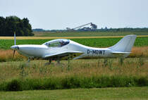 Dynamic WT-9, D-MDWT auf dem UL-Fluggel�nde M�ggenhausen - 04.06.2011